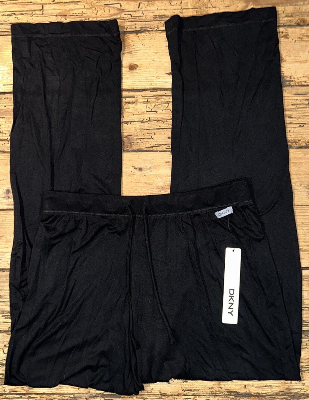 DNKY Women Sz S Black Straight Leg Yoga Pants NWT